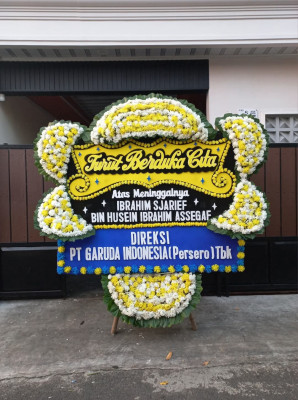 Papan Bunga Duka di Cikalong