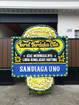 Papan Bunga Duka di Cikalong